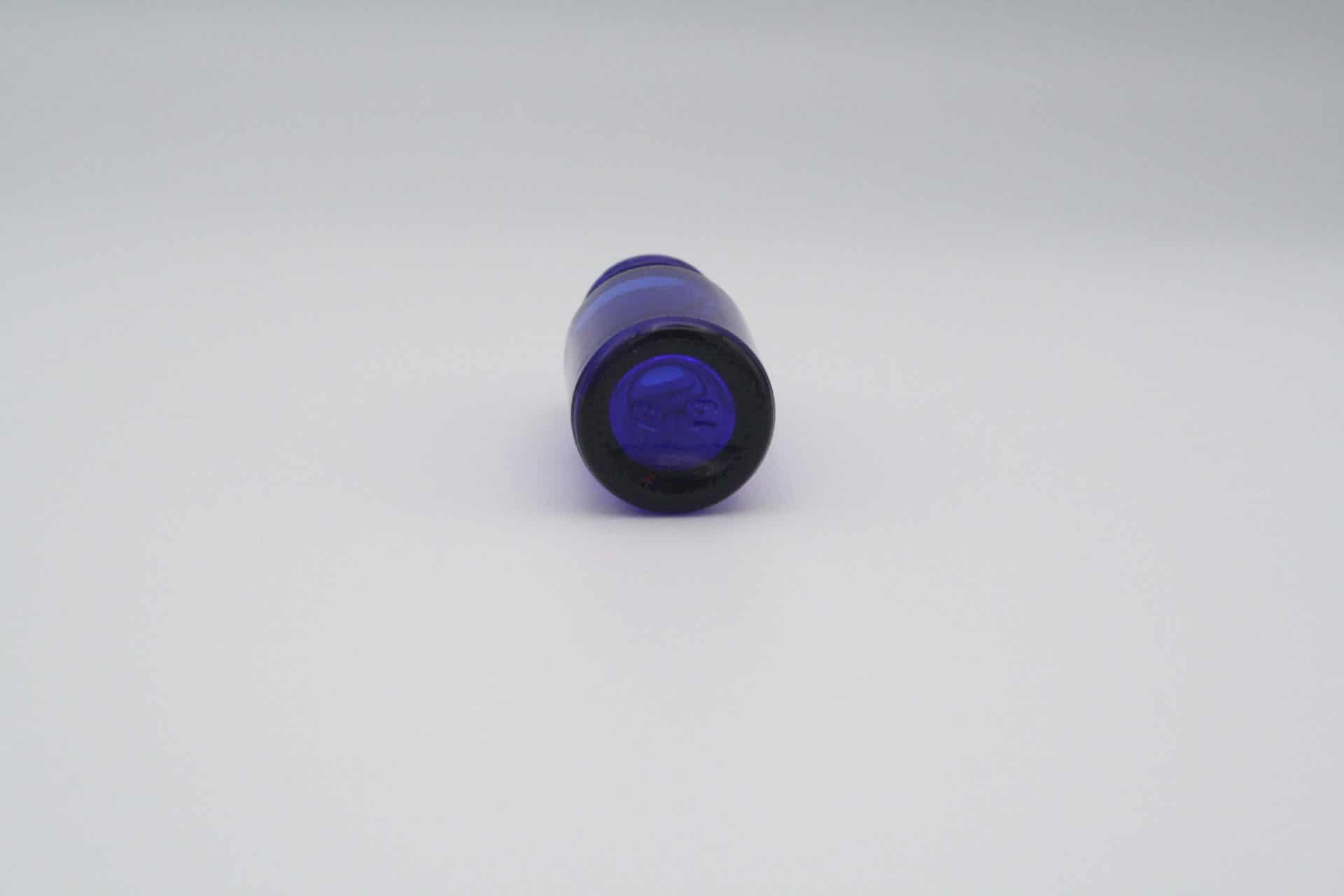 Blauglasflasche 5ml liegend Unterseite