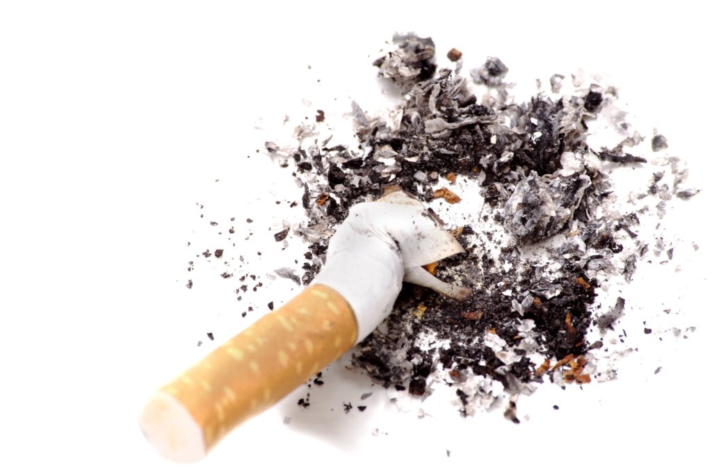 zerdrückte Zigarette - Anti-Tabak Duftmischung (ätherisches Öl)