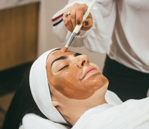 beruhigende-gesichtsmaske-diy-rezept-ätherische-öle Beruhigende Gesichtsmaske mit ätherischen Ölen